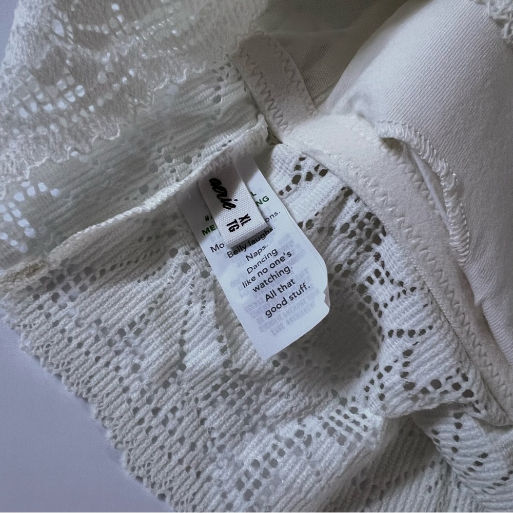 Aerie Textured Lace Padded Longline Bralette in Creamy White Size XL - Picture 9 of 11